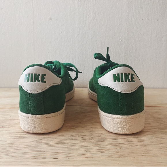 Nike Tennis Classic Green Suede - Picture 3 of 4